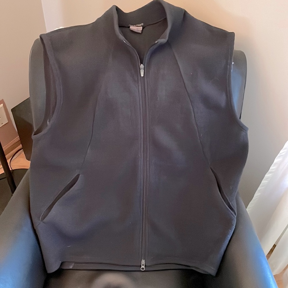 Nike Sphere zip up vest / jacket XL